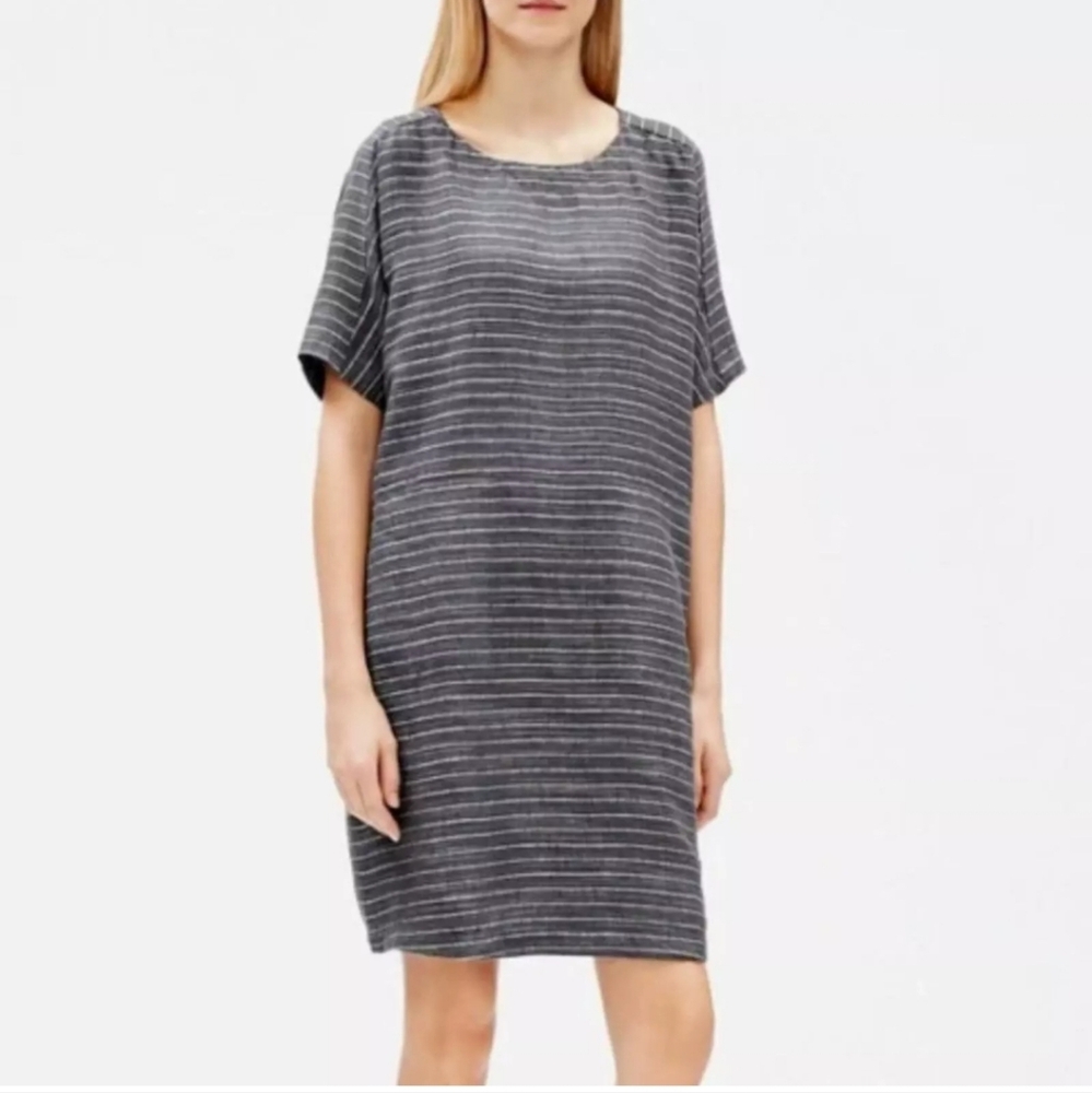 Eileen Fisher organic linen scoop nk tunic…